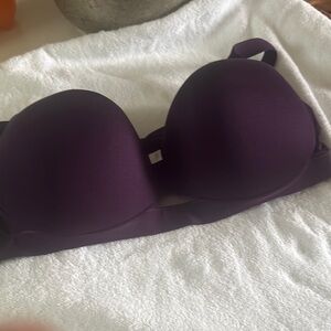 Women plum color bra (cacique)Sz 46 DD